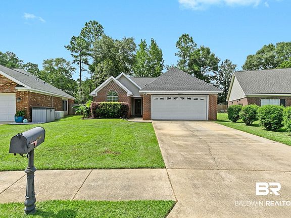 2nd image of 29270 Canterbury Rd