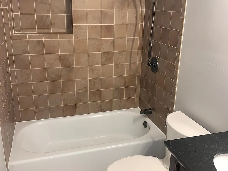 832 Azalea Dr — Photo 11