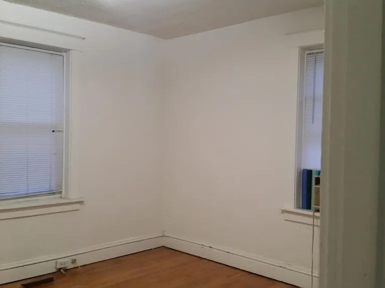 2261 Blendon Pl #1N — Photo 3