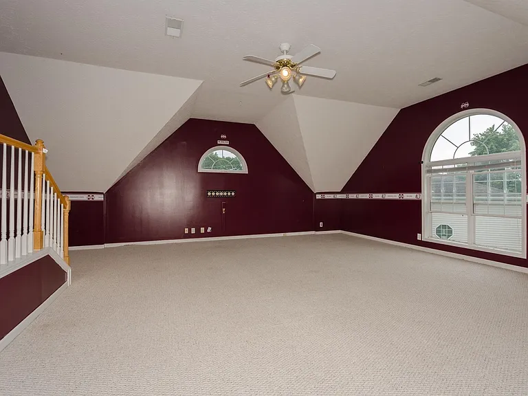 436 Dorchester Pl — Photo 7