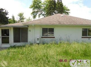 75 Nawakwa Rd, Rochester Hills, MI 48307