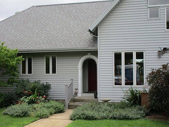 3rd image of 284 142nd Ave
