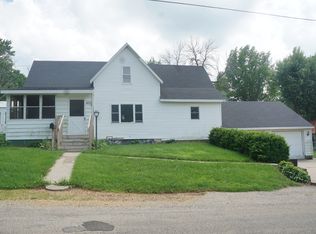 405 W Fulton St, Polo, IL 61064