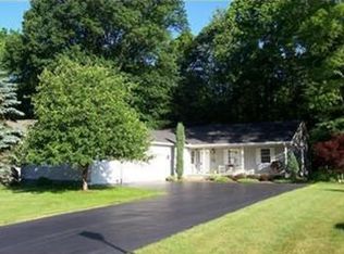 1895 Quail Run Dr, Cortland, OH