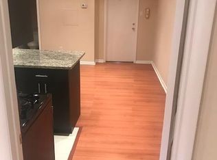 1504 S Broad St APT 1R, Philadelphia, PA 19146