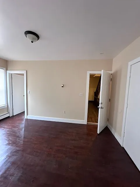 2 bed, 1000 sqft, $1,500 — Photo 2