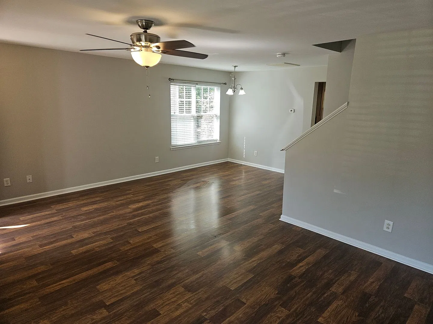 Wonderful 2br/2.5ba townhome near downtown Apex! Available Now! — Photo 3