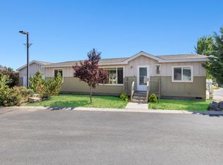 1140 SW Currant Rd, Redmond, OR 97756