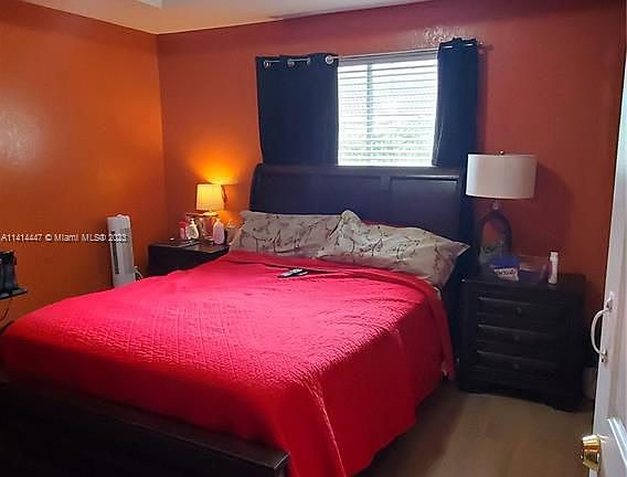 4th image of 2717 SE 15th Pl #157
