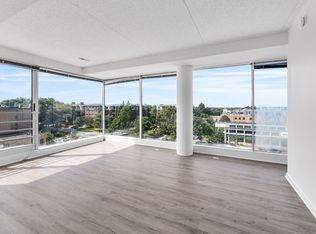 1770 1st St STE 601, Highland Park, IL 60035