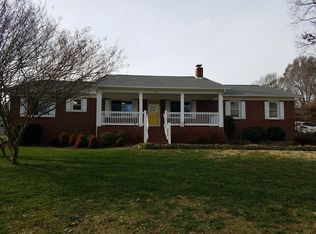 1983 Rock Springs Cir, Denver, NC 28037