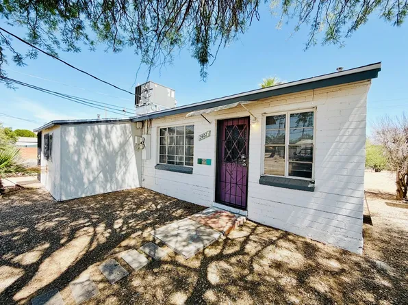 1 Bedroom Cottage Style Homes!, 2602 E Glenn St #Glenn2620-1/2, Tucson, AZ 85716