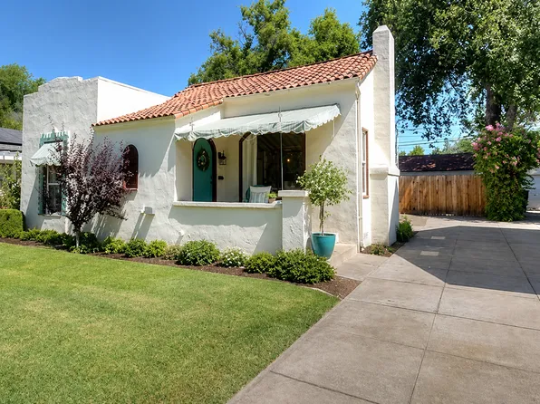 737 E Vassar Ave, Fresno, CA 93704