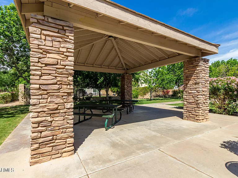 4324 E Windsor Ct — Photo 39