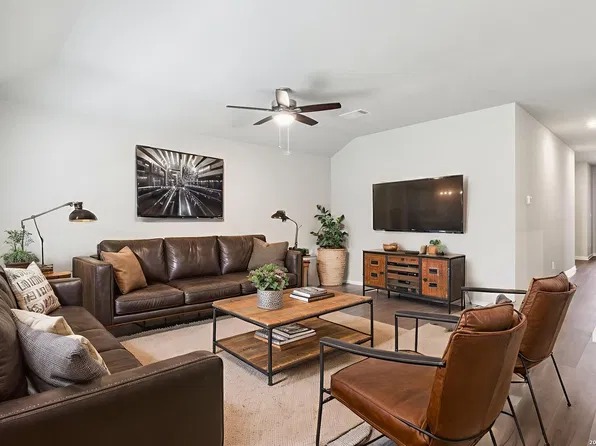 9923 Medicine Hat, San Antonio, TX 78254