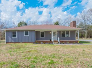 325 Kittrell Halls Hill Rd, Readyville, TN 37149