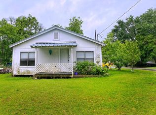 121 W Pecan St, Huntington, TX 75949