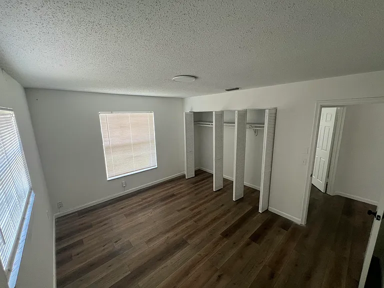 603 Clear Lake Ave — Photo 8