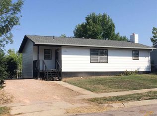5205 Potter Ln, Rapid City, SD 57703