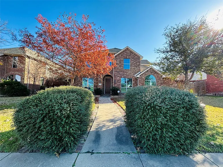 4116 Binley Dr — Photo 2