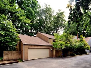 12108 Quorn Ln, Reston, VA 20191