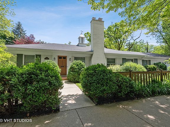 2nd image of 2245 Thornwood Ave