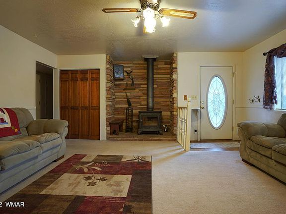 5th image of 1180 W Timberline Dr