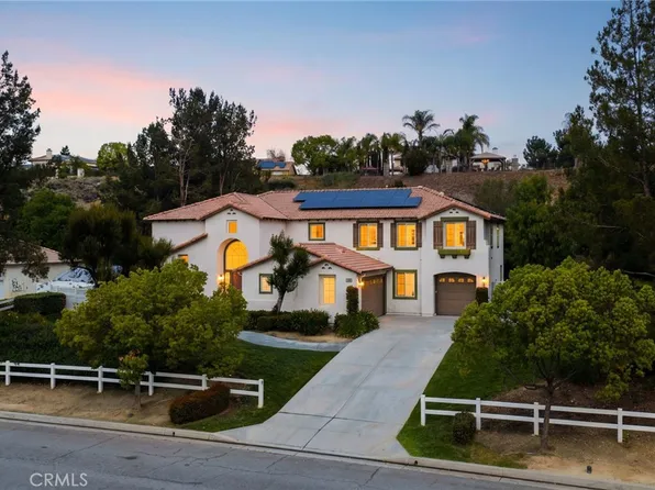 1000 Creekside Dr, Redlands, CA 92373