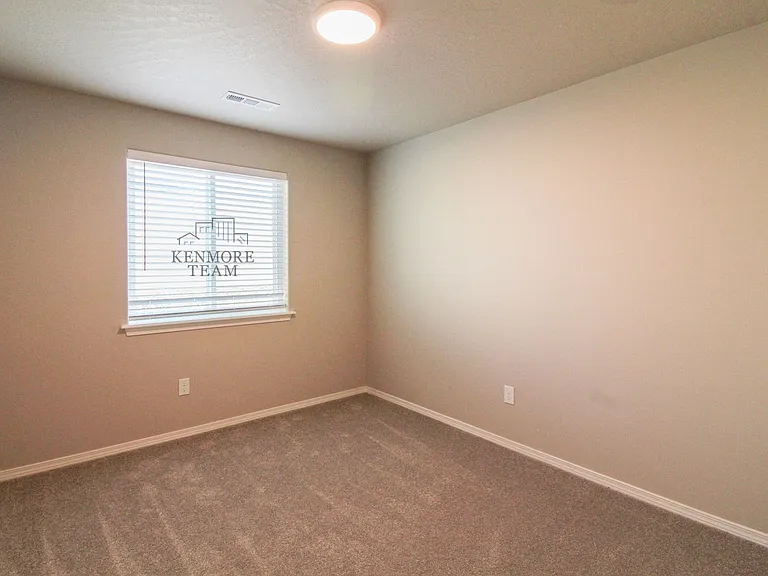 2631 Young Ct — Photo 20