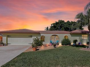 7448 Blaine Way, Sarasota, FL 34231