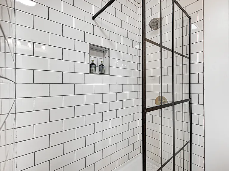 1015 S Randolph St — Photo 20