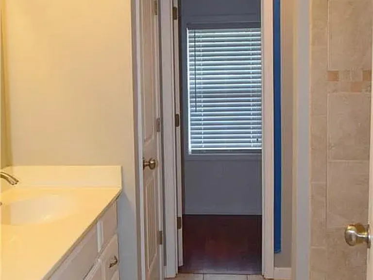 316 Whitehall Rd — Photo 13
