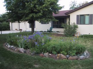 4676 Pine Manor Cir, Middleton, WI 53562