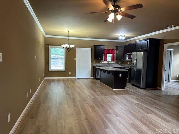 4th image of 1224 Ridgecrest Dr