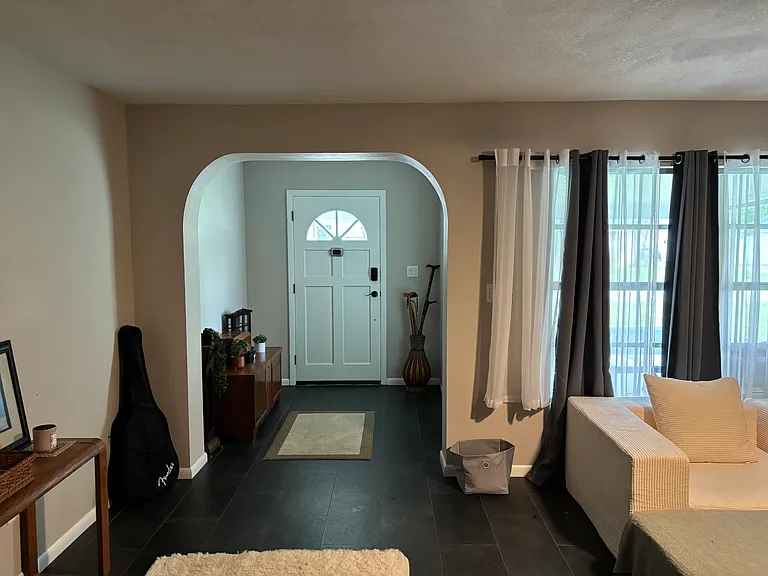 217 Gladiola Rd NE — Photo 4