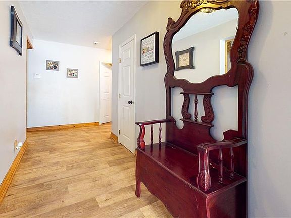 4th image of 35742 Lana Dr