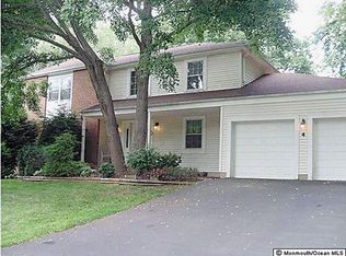 4 Saddle Rdg, Marlboro, NJ 07746
