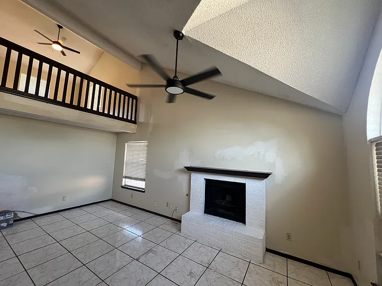 3021 Lake Mead Pl — Photo 4
