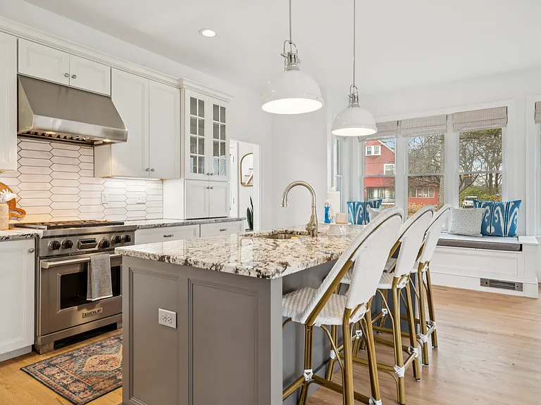 8 Thistleberry Ln — Photo 38