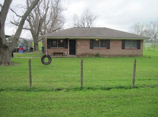 503 W New York St, Brazoria, TX 77422