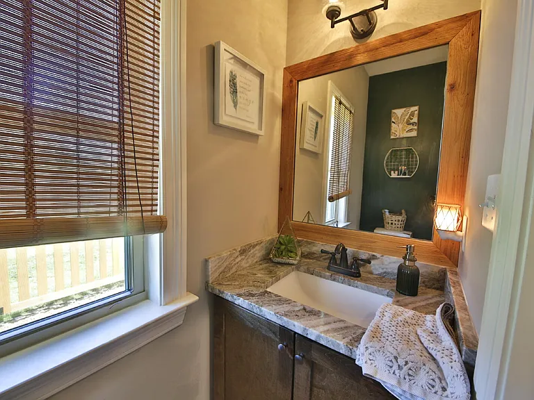 402 S Chinkapin Dr — Photo 5