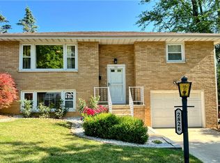 2826 E Marcella Dr, Decatur, IL 62521