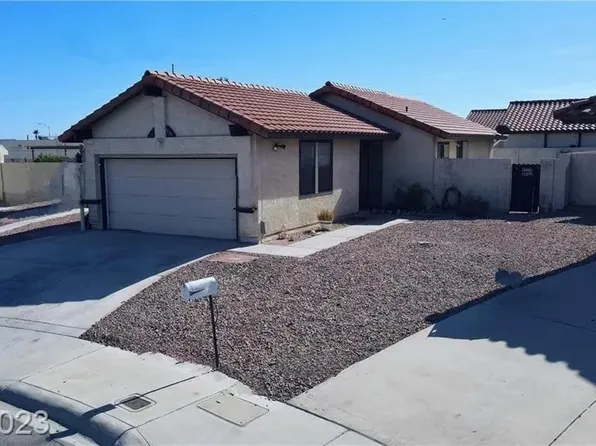 1025 Neil Armstrong Cir, Las Vegas, NV 89145
