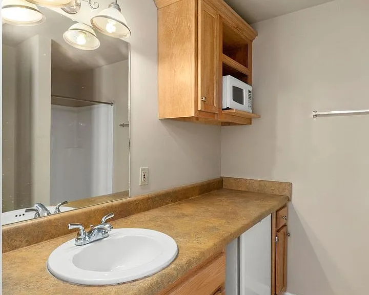 428 E Magnolia Ave — Photo 14