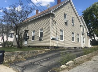 19 Whitcomb St APT 1L, Webster, MA 01570