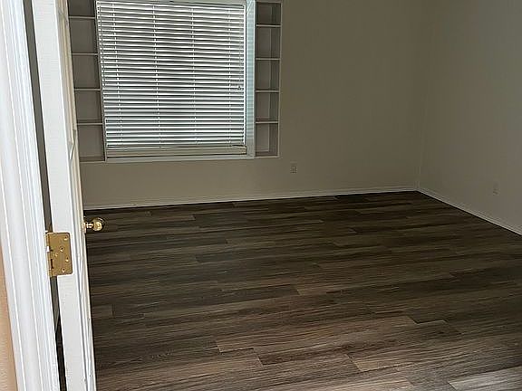 3rd image of 10128 Arroyo Crest Dr NW