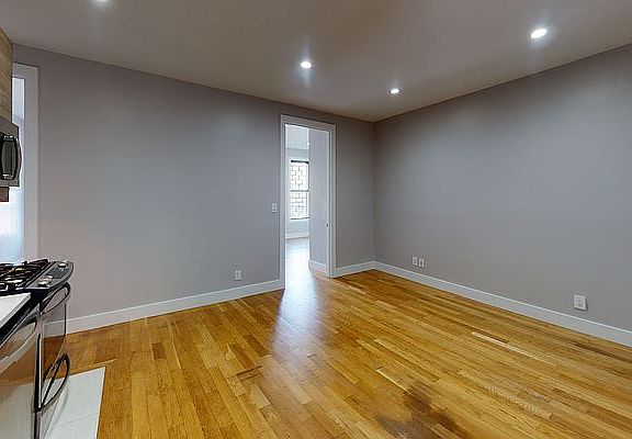 4th image of 571 W 139th St APT 2