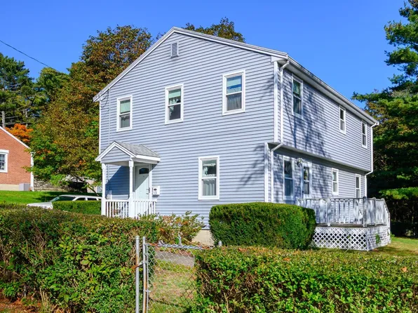 13 Hemlock Rd, Hingham, MA 02043