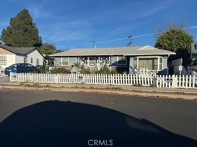 1st image of 677 Magnolia Ave