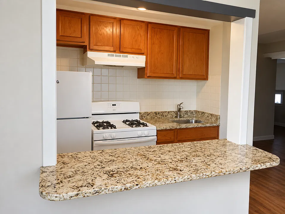 12 Bacon St #5